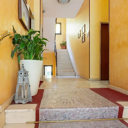 Apartman Flatty - Ticinese *