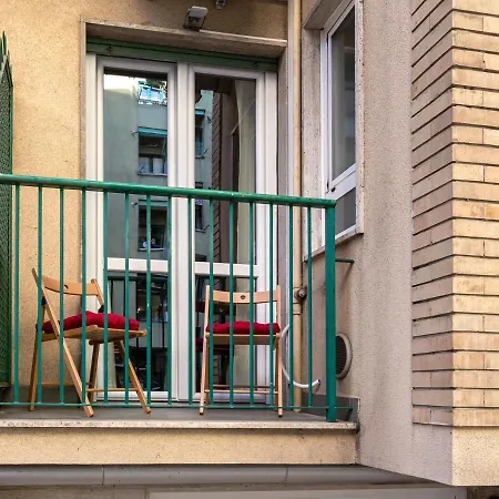 Flatty - Ticinese Apartman Milánó