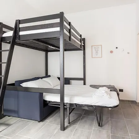 Apartment Flatty - Ticinese *